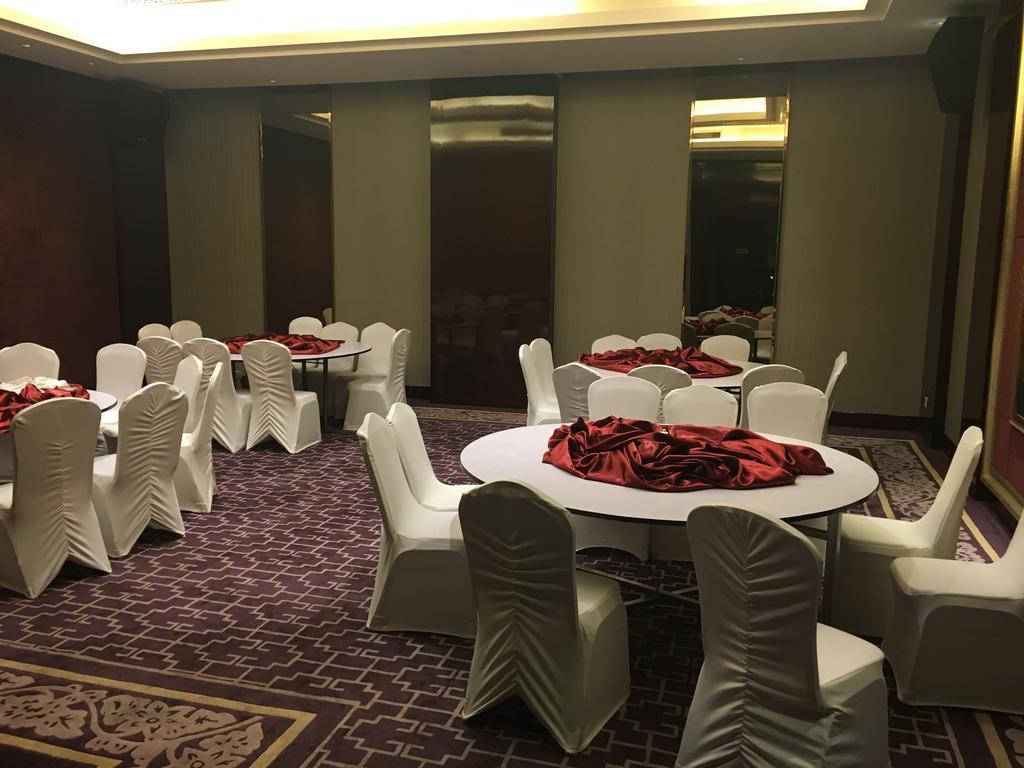 Datong Weidu International Hotel Εξωτερικό φωτογραφία
